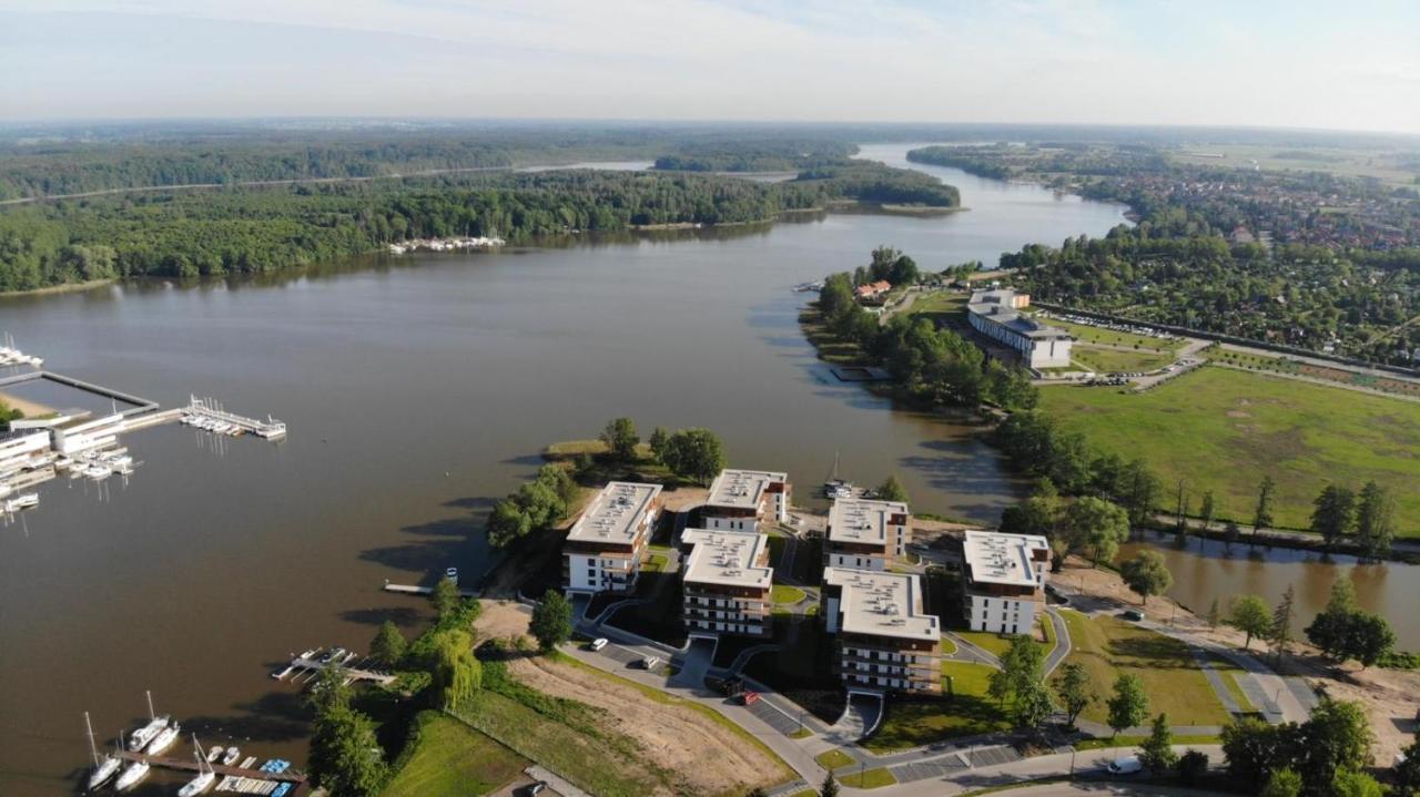 Apartament nad jeziorem w Iławie- mozliwość wynajęcia motorówki !! Iława Exterior foto