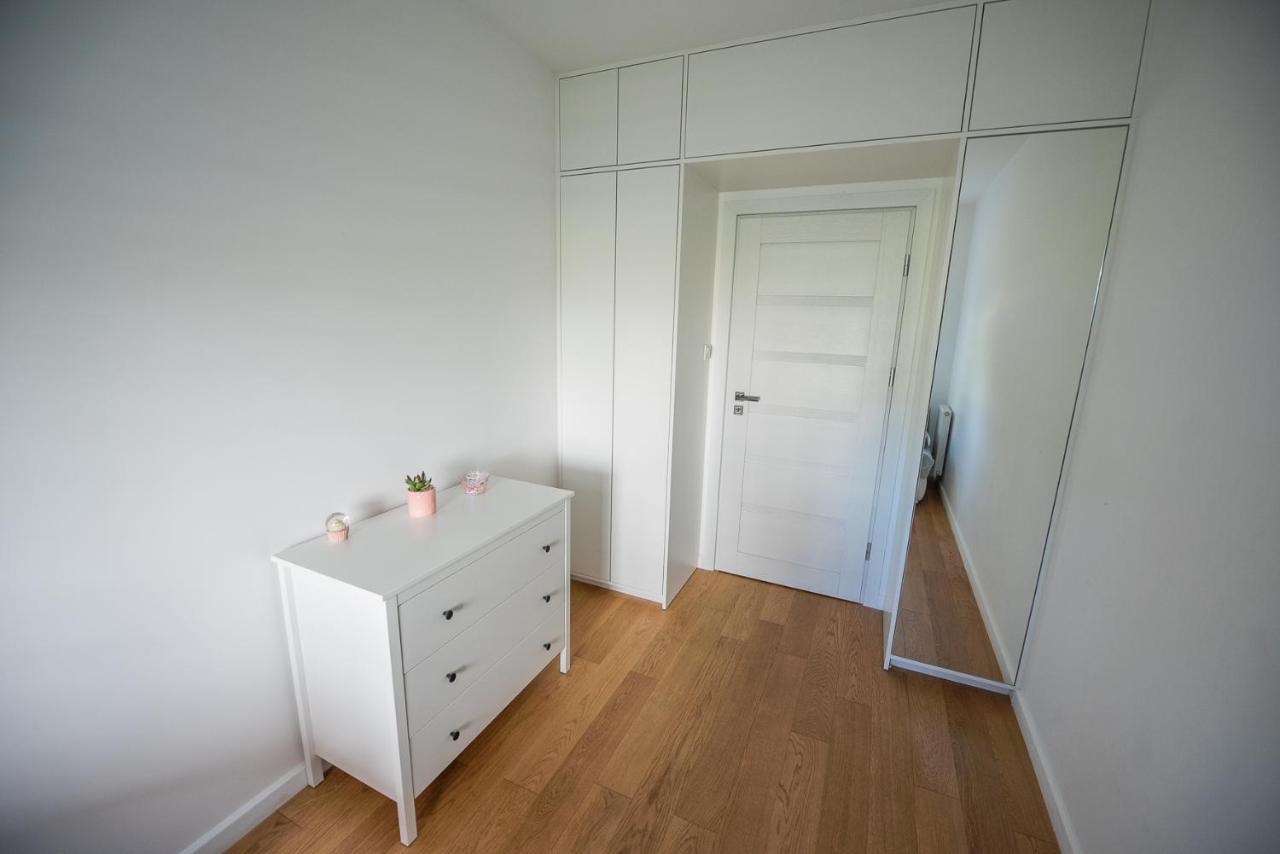 Apartament nad jeziorem w Iławie- mozliwość wynajęcia motorówki !! Iława Exterior foto